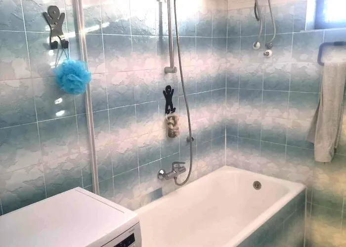 Din-pula Апартаменты *