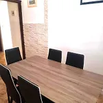 Appartement Din-pula *
