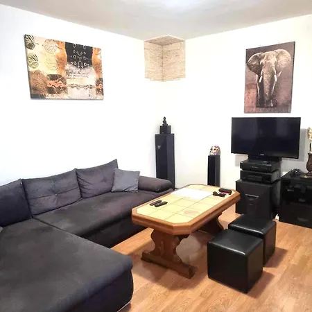 Apartament Din-pula