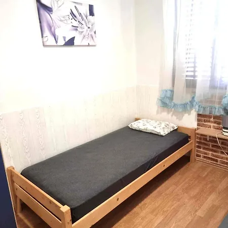 Apartament Din-pula Pula